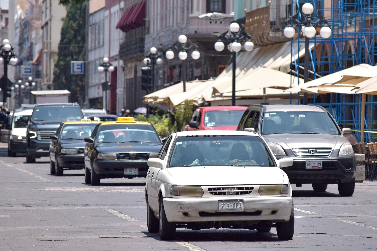 Colocarán pantallas led en las principales avenidas de Puebla para marcar el flujo vehicular 9 colocarán pantallas led para monitorear el tráfico en puebla