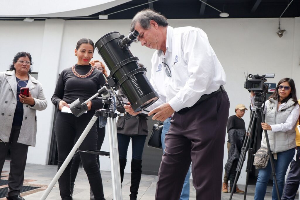 telescopios para ver el eclipse solar en puebla