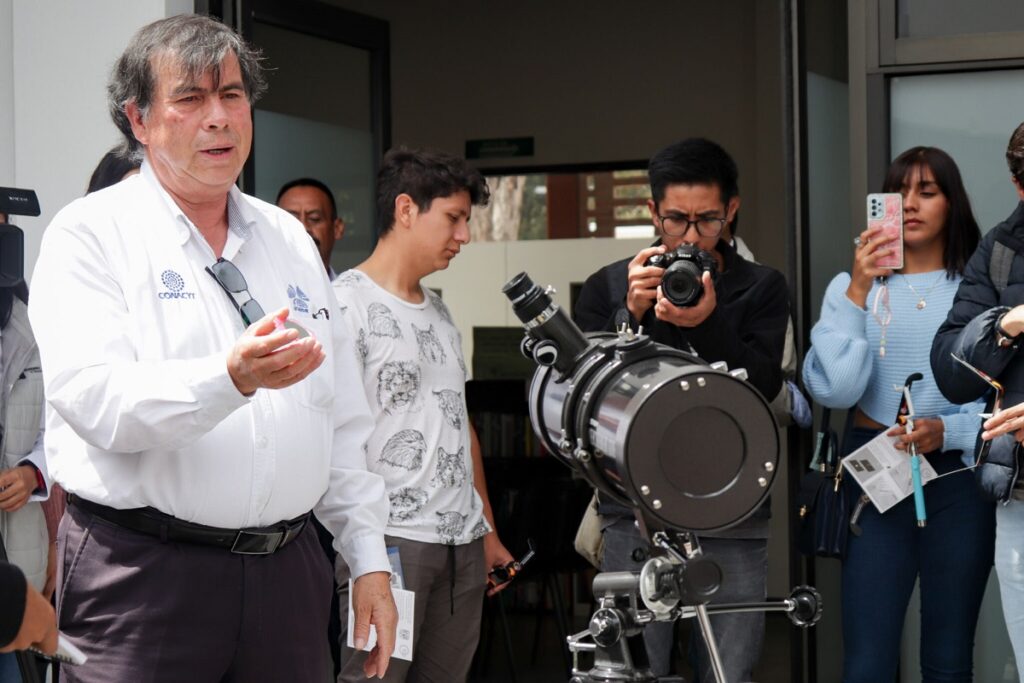 telescopios para ver el eclipse solar en puebla