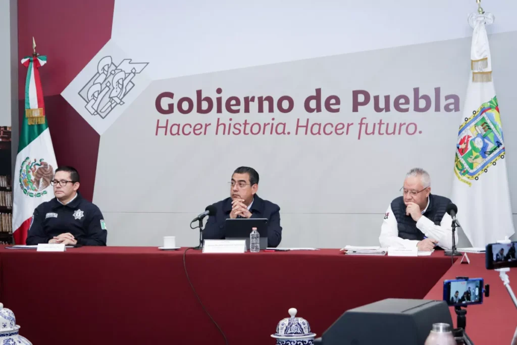 gobernador de Puebla sergio salomon analisis tactico en via Atlixcayotl 2