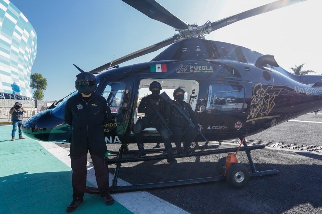 Gobierno estatal enviará sus helicópteros para poblanos atrapados en Acapulco