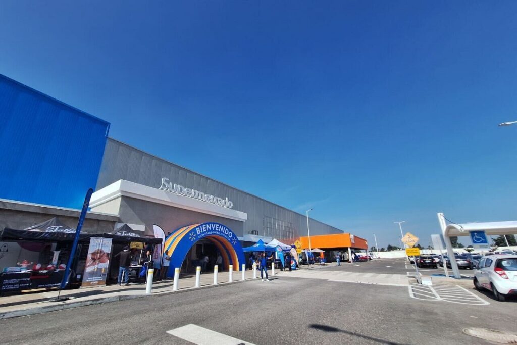 inauguran walmart villa verde 4