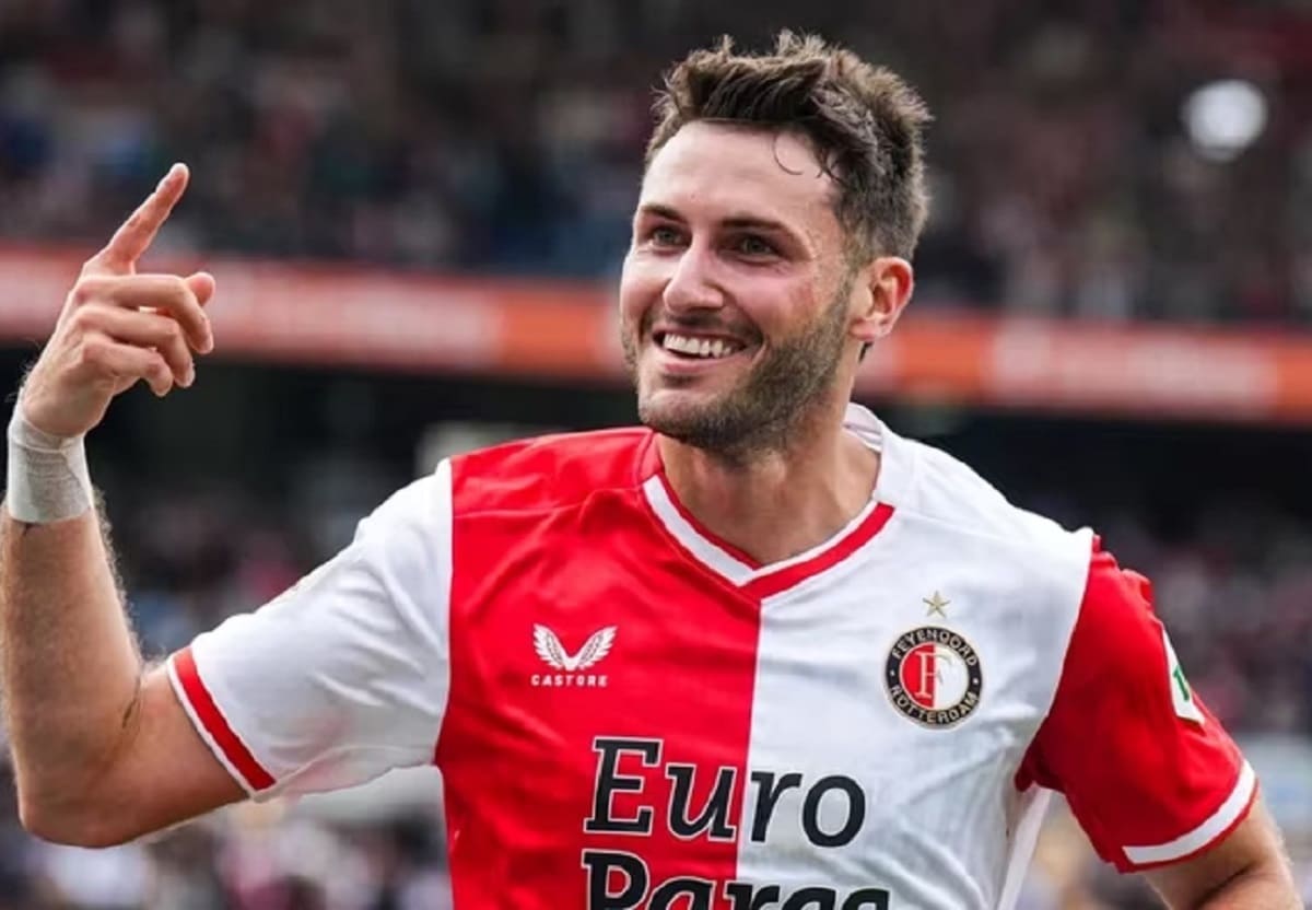 UEFA incluye a Santiago Giménez en el Fantasy Football de la Champions League 3 santiago gimenez Fantasy Football de la Champions League