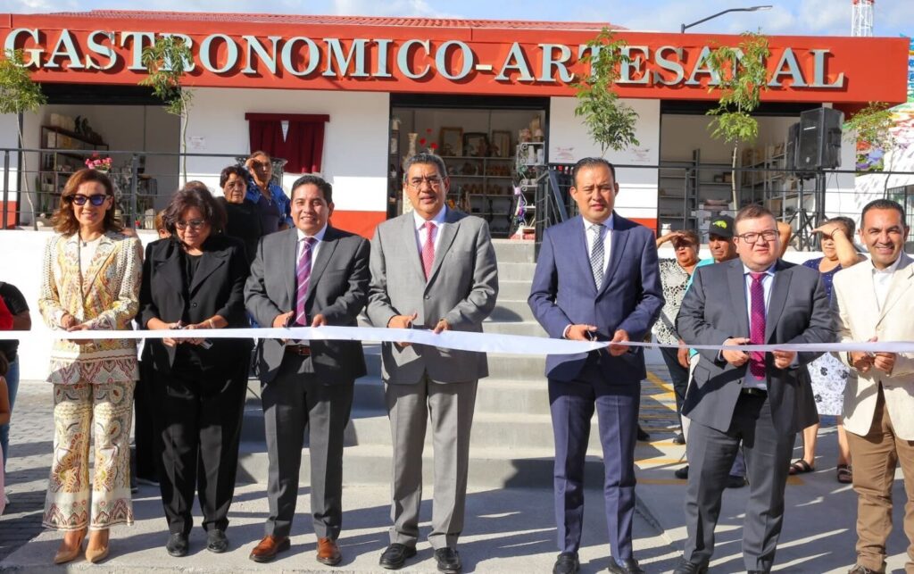 Asiste Sergio Salomón a Segundo Informe de Tecali de Herrera