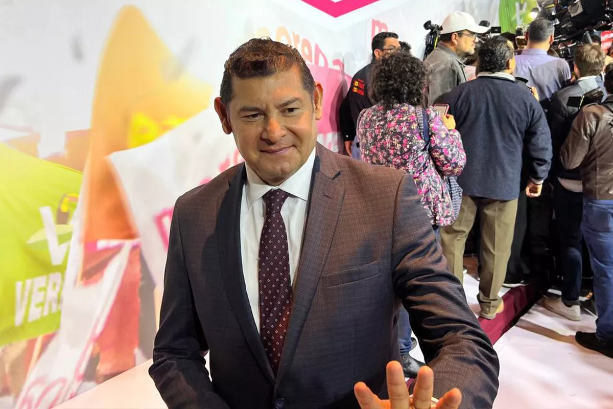 Alejandro Armenta competirá por la gubernatura: llama a la humildad y unidad, incluido Nacho Mier 1 Alejandro Armenta Morena candidato gubernatura de Puebla