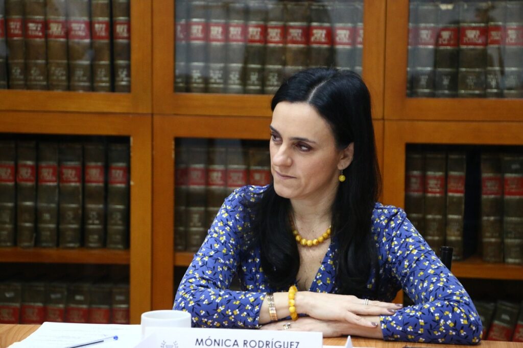 Comision de la Familia y los Derechos de la Ninez presenta Informe Anual de Trabajo