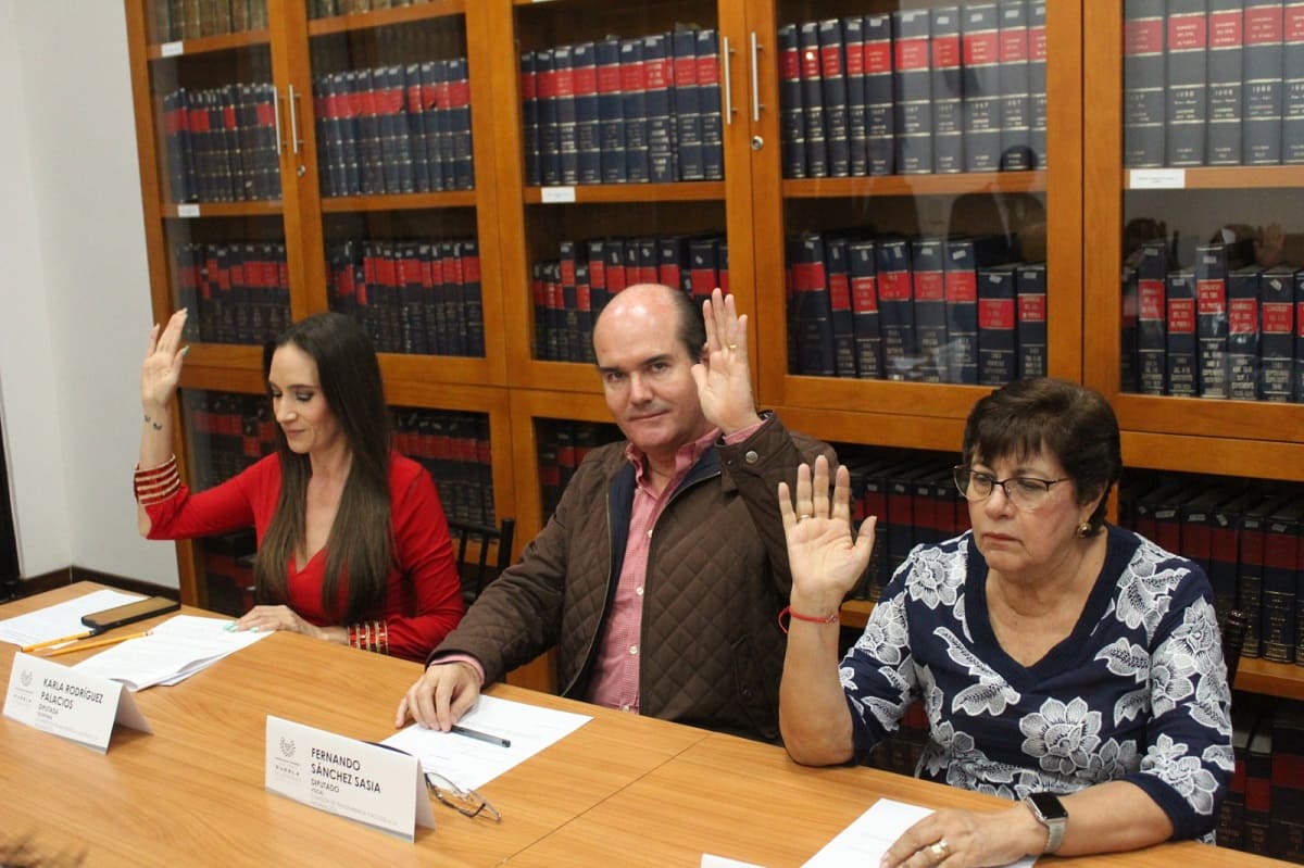 Aprueba Comisión del Congreso reforma para la profesionalización de titulares de transparencia 1 Congreso de Puebla comisiones 4