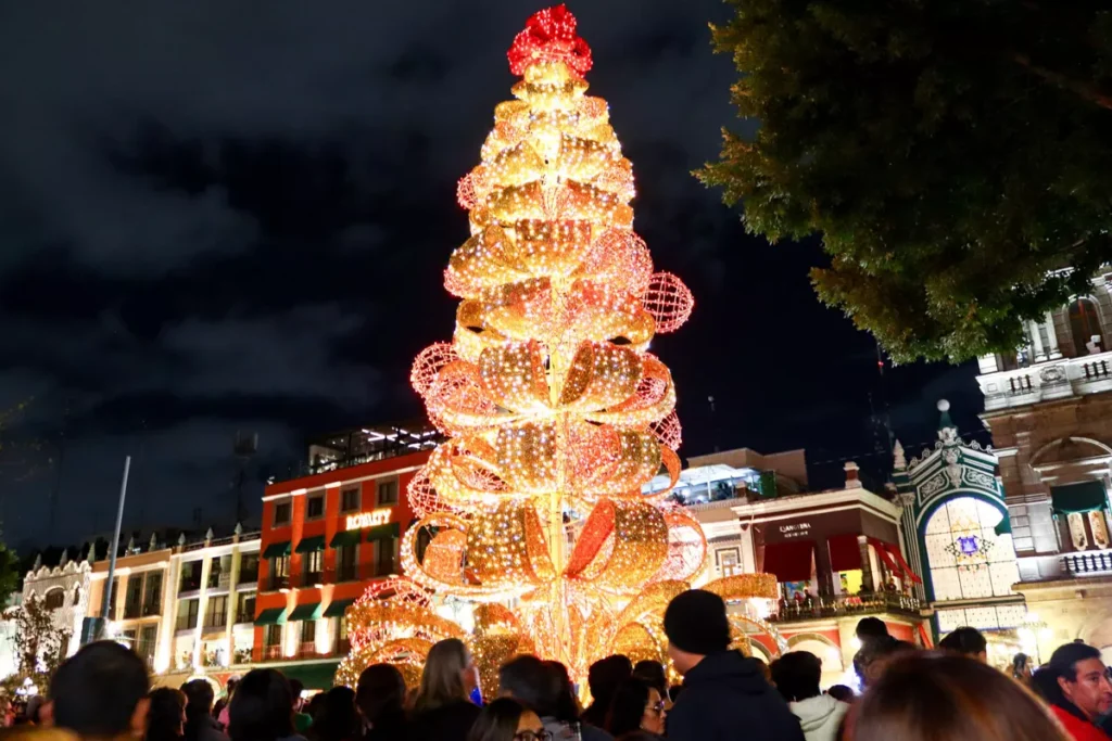 Encendido de Luces y Arbol de Navidad Ayuntamiento de Puebla
