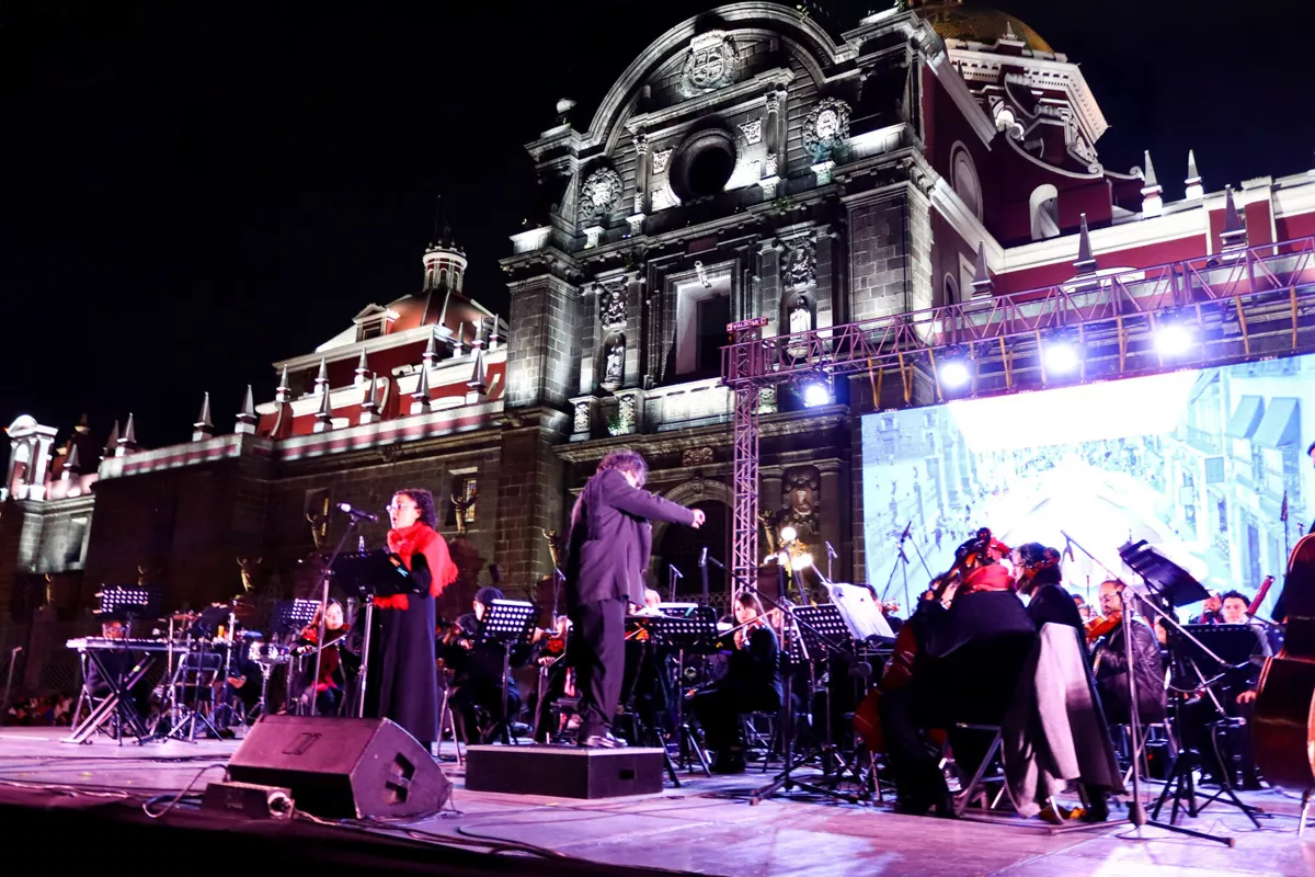 Encendido de Luces y Arbol de Navidad Ayuntamiento de Puebla 2