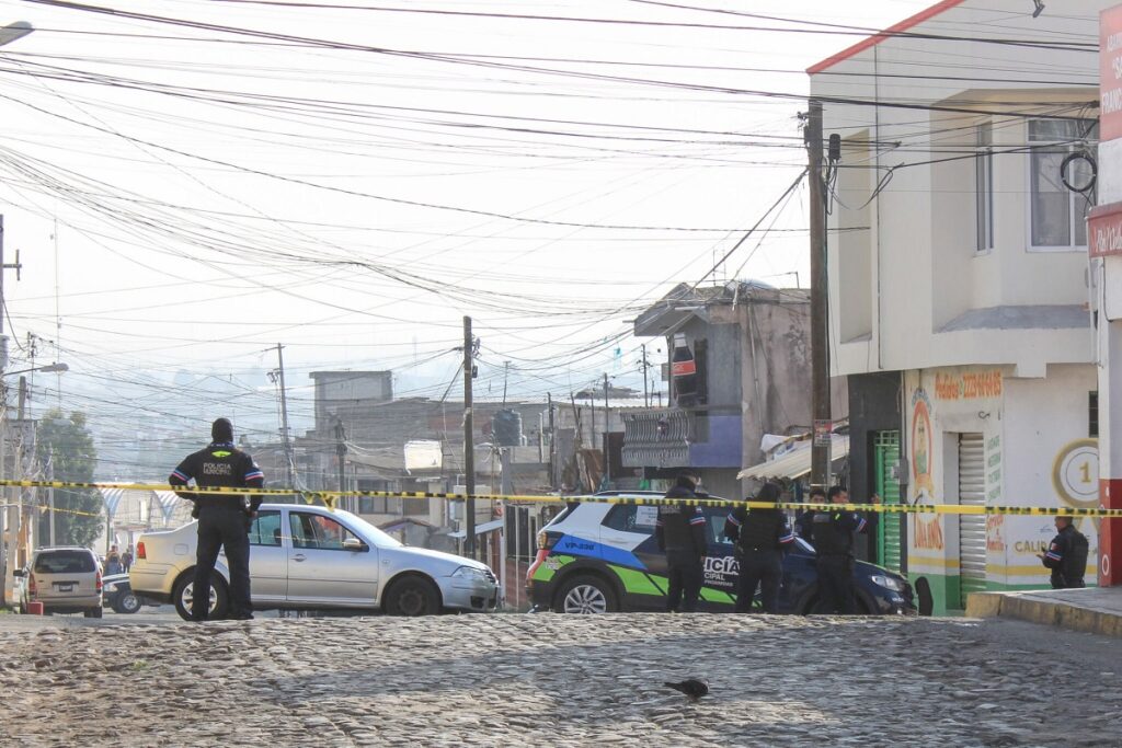 hallan cadáver de mujer transgénero en una vecindad