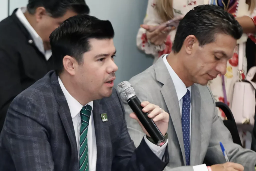 Mesa de Dialogo para el Proceso Electoral 2024 Puebla MORENA PAN VERDE PRI 6