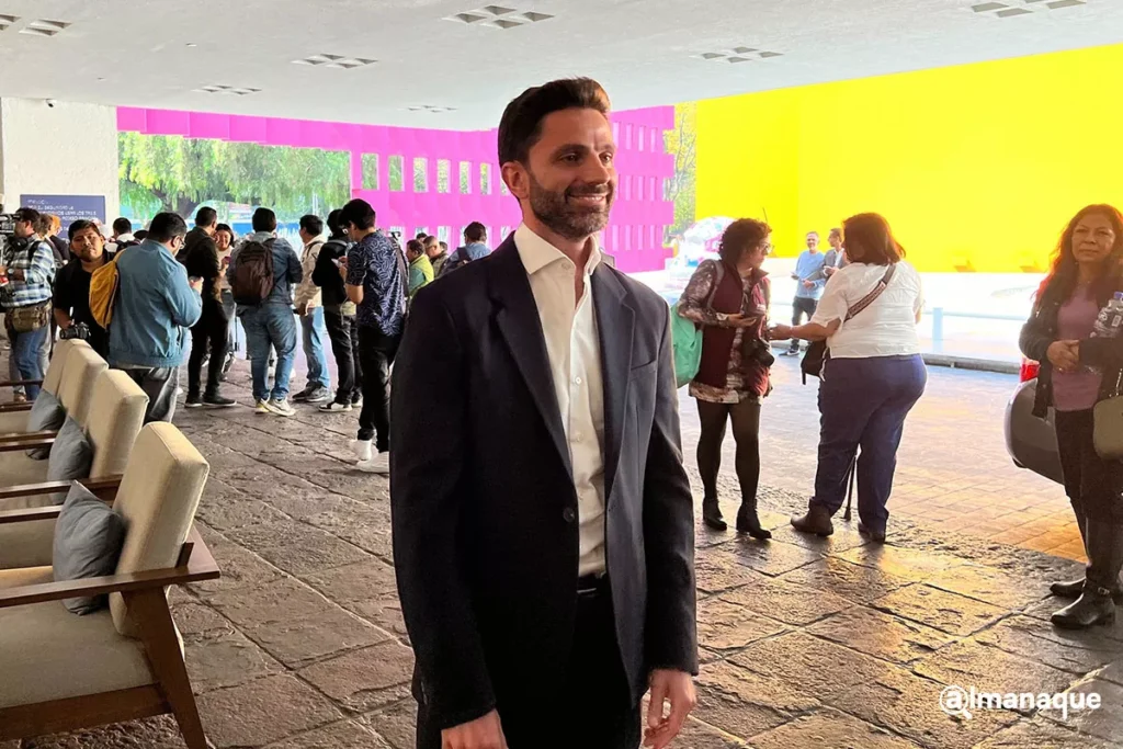 Finalistas de Morena a la gubernatura de Puebla llegan a la reunión