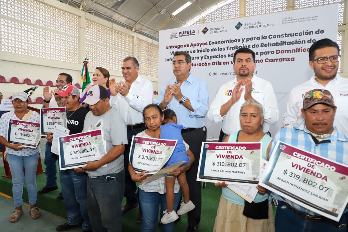 “Ojalá en 2030 vuelva a ser gobernador”, le dicen a Sergio Salomón en Venustiano Carranza 1 Piden que sergio salomón repita como gobernador en 2030