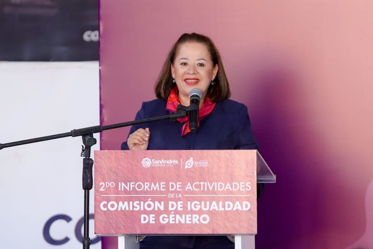 Rinde 2º Informe de Actividades Yvón Gutiérrez Vázquez, presidenta de la Comisión de Igualdad de Género 1 Yvón Gutiérrez 2 Informe de Actividades