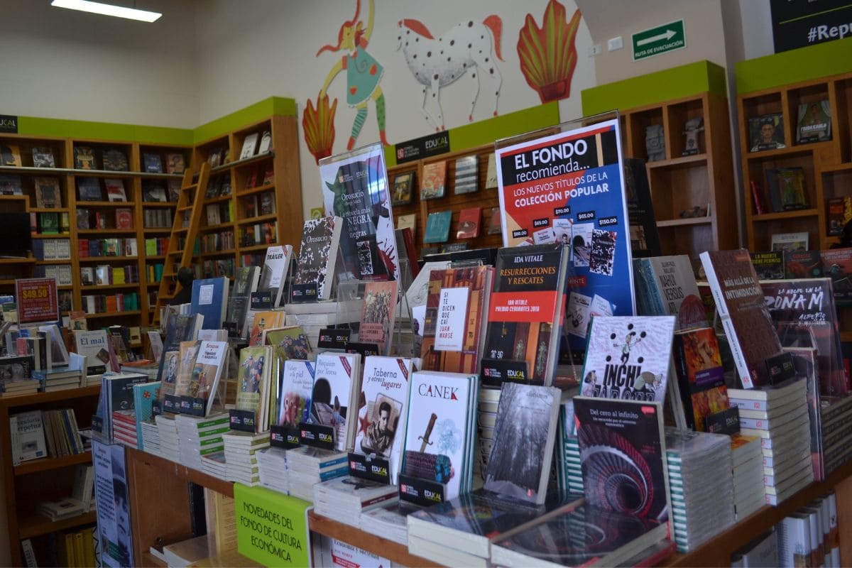 Invita la BUAP a conocer la Casa del Libro “Gilberto Bosques Saldívar” 1 BUAP