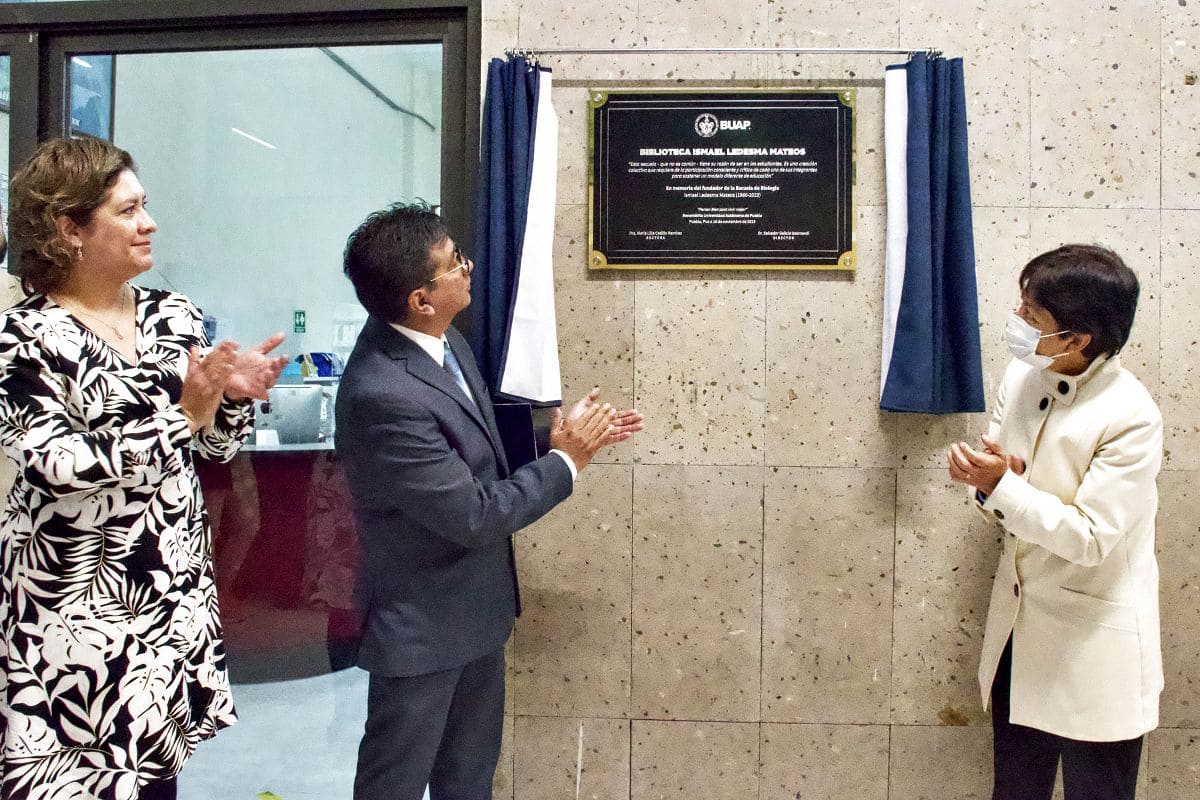 La BUAP rindió homenaje póstumo a Ismael Ledesma Mateos, fundador de la Facultad de Ciencias Biológicas 1 BUAP