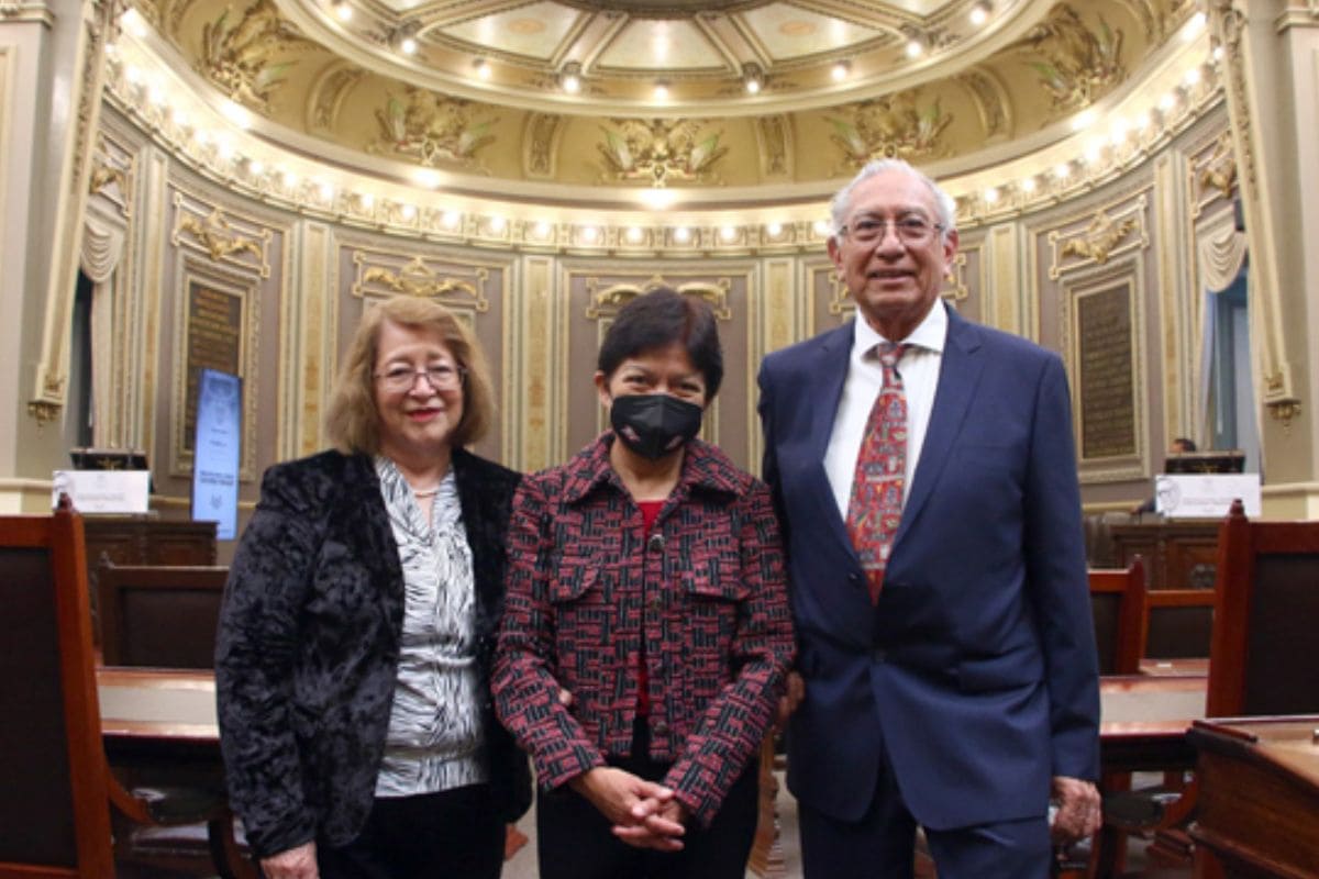 Congreso de Puebla entrega presea “Luis Rivera Terrazas” 2023 a investigadores de la BUAP 1 investigadores de la BUAP