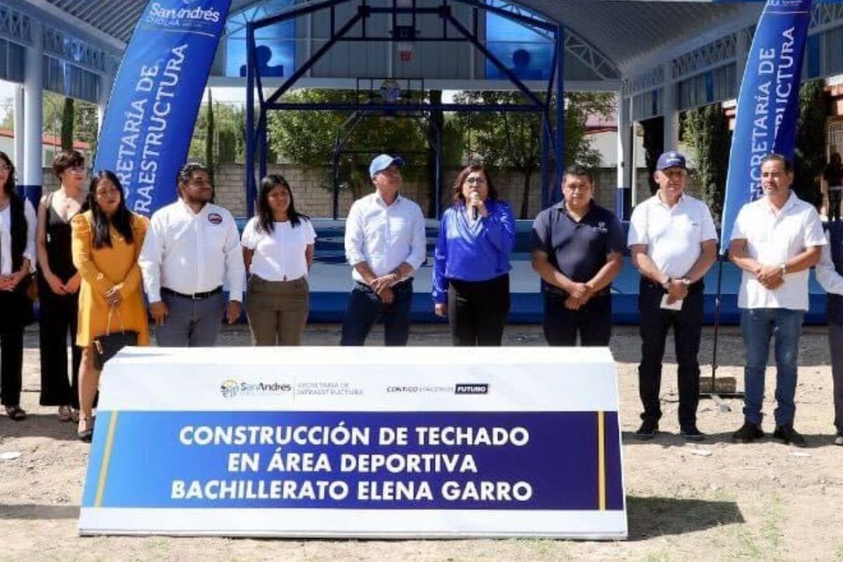 Edmundo Tlatehui entrega techado en bachillerato Elena Garro 8 Edmundo Tlatehui