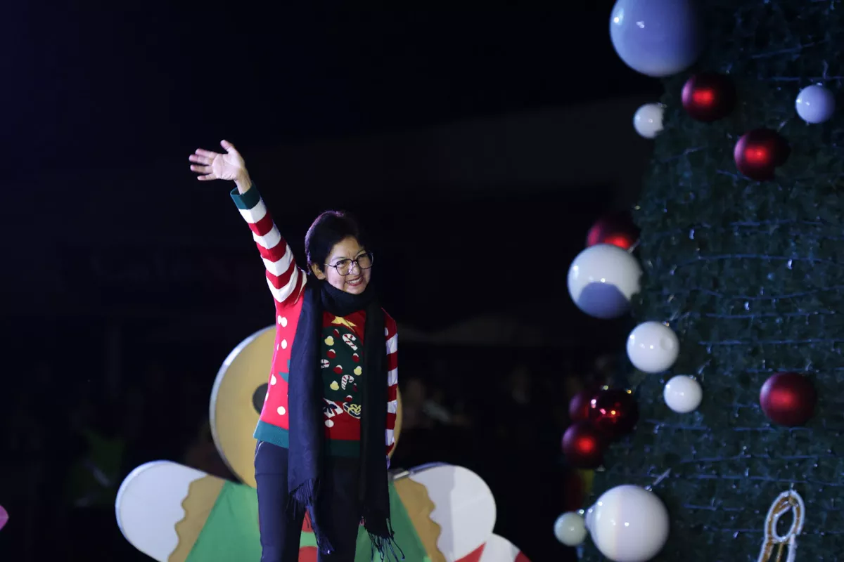 encendido Arbol Navideno BUAP Lilia Cedillo