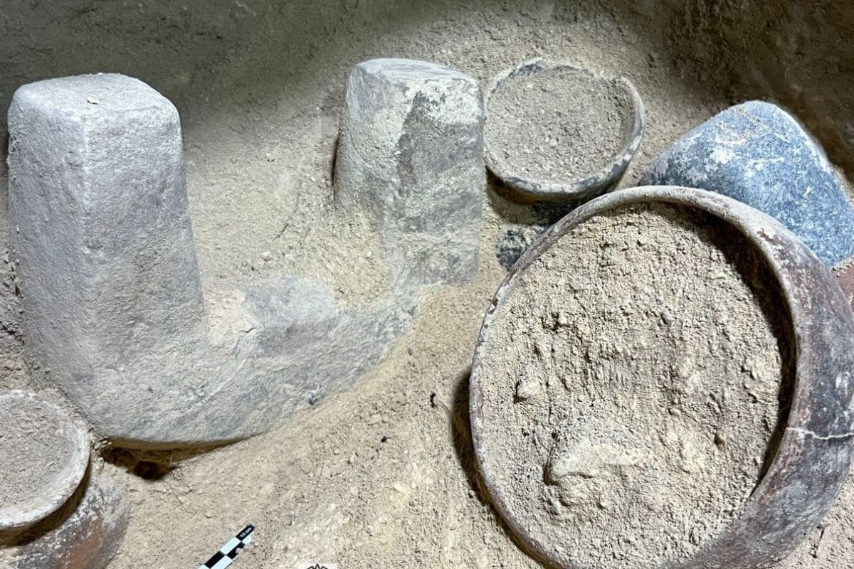 INAH de Puebla explora tumba de mil 500 años en San Juan Ixcaquixtla 9 INAH de Puebla