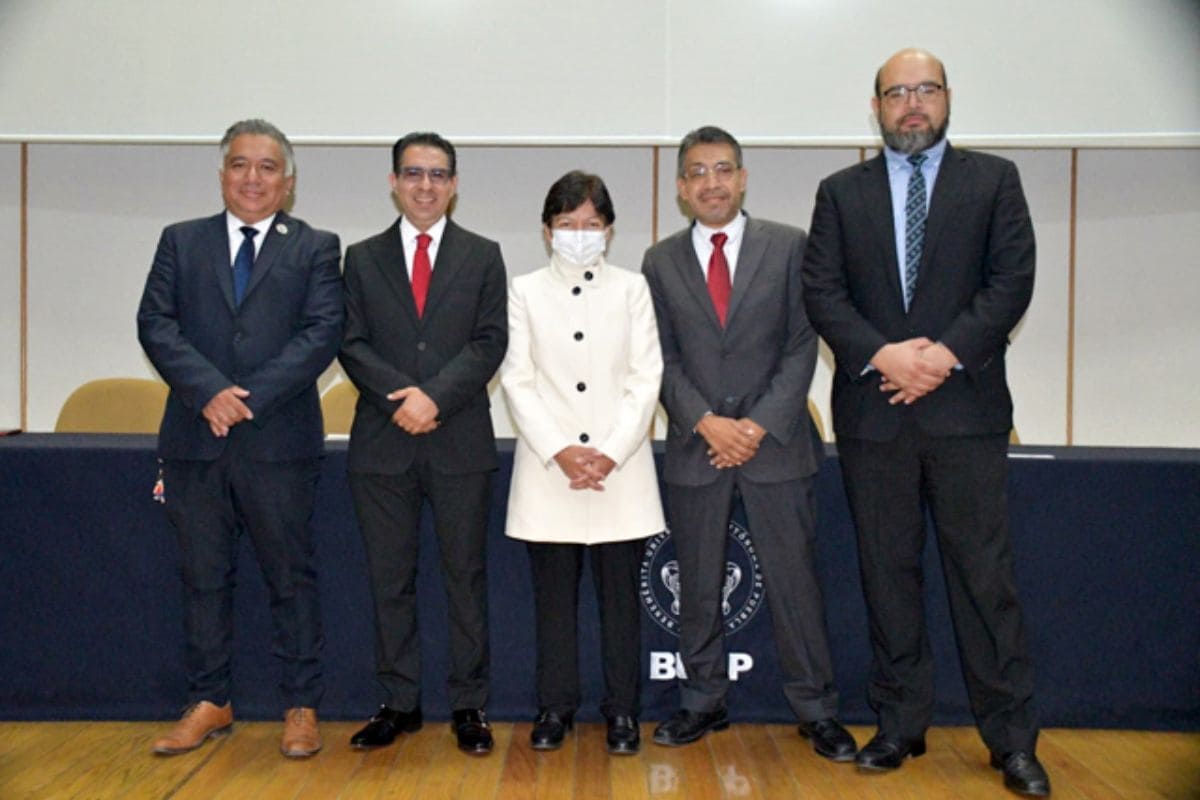 Lilia Cedillo Ramírez preside informe del director de la Facultad de Administración de la BUAP 1 BUAP