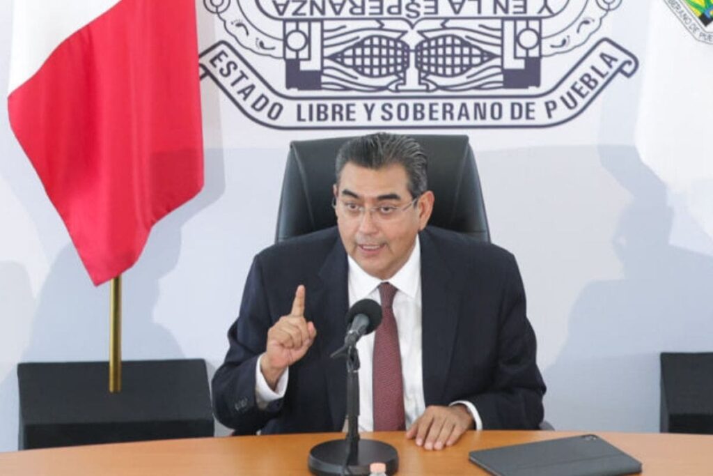 Sergio Salomón pide frenar guerra sucia: “elevemos el nivel” 8 Alejandro Armenta