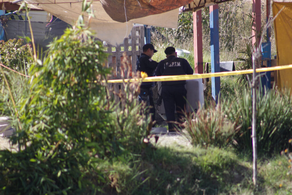 Asesinan a dos hombres en autolavado de Tlaxcalancingo 