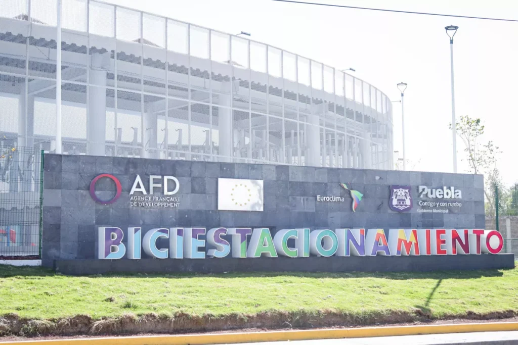 Biciestacionamiento Terminal Margaritas 3