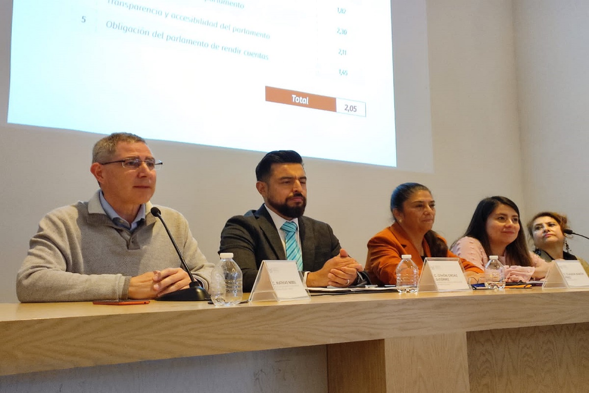 Congreso del Estado mantiene puertas abiertas para escuchar análisis del quehacer legislativo 1 Congreso del Estado mantiene puertas abiertas para escuchar análisis del quehacer legislativo