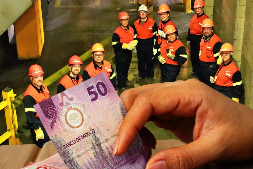 Cuantos trabajadores de Puebla se benefician con el aumento del 20 al salario minimo