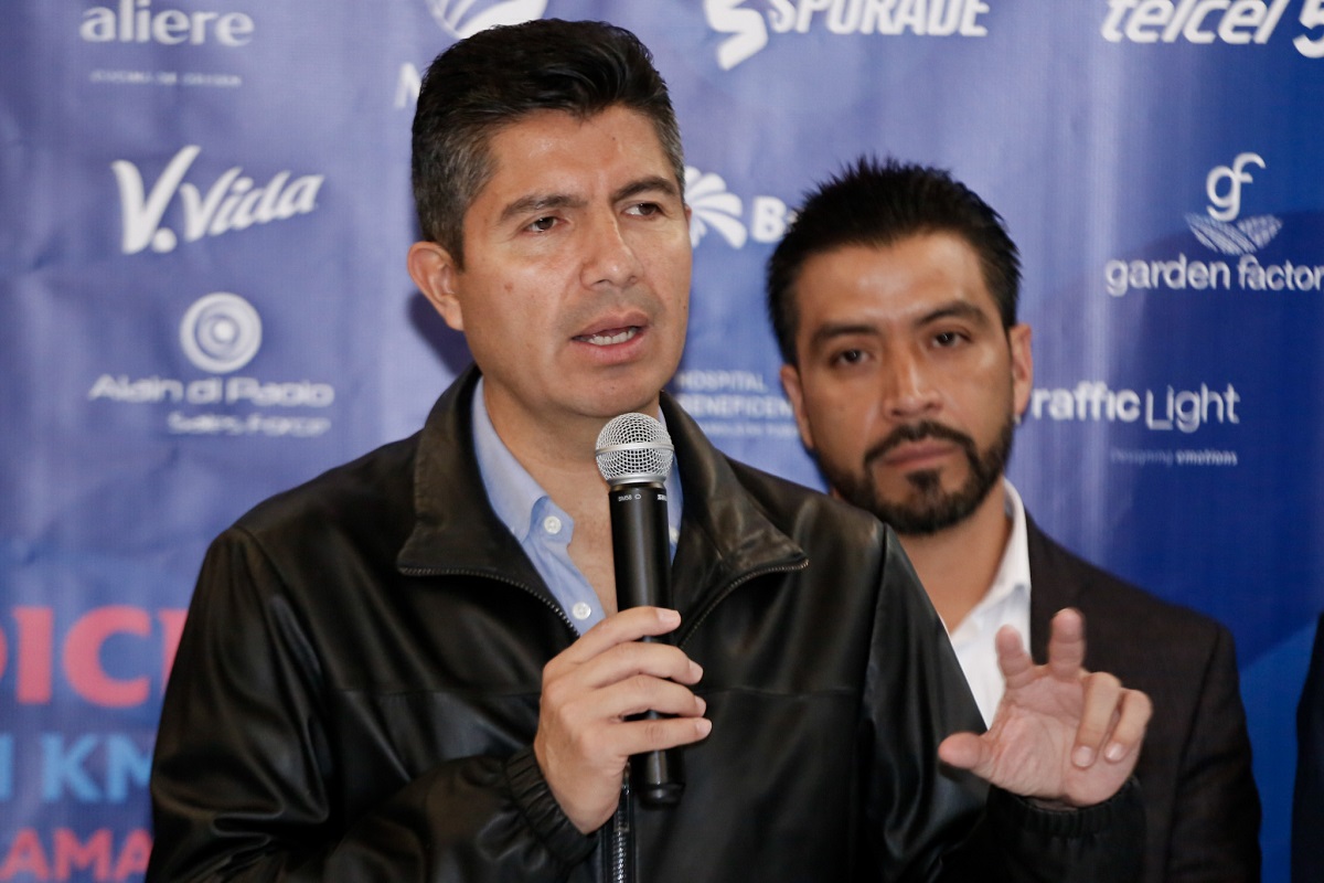 Eduardo Rivera llama a negocios apócrifos a regularizarse