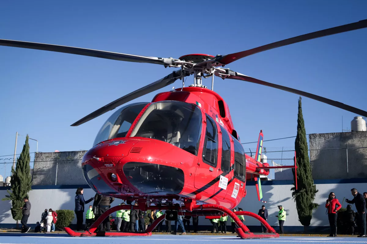 FOTOS: Para reforzar la seguridad en Puebla, Eduardo Rivera entrega helicóptero “Arcángel” 11 Eduardo Rivera presentacion del nuevo helicoptero Arcangel 10