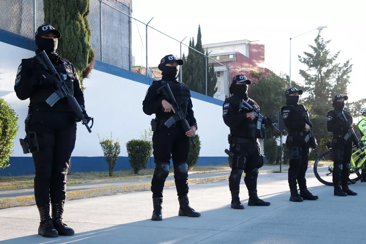FOTOS: Para reforzar la seguridad en Puebla, Eduardo Rivera entrega helicóptero “Arcángel” 13 Eduardo Rivera presentacion del nuevo helicoptero Arcangel 3