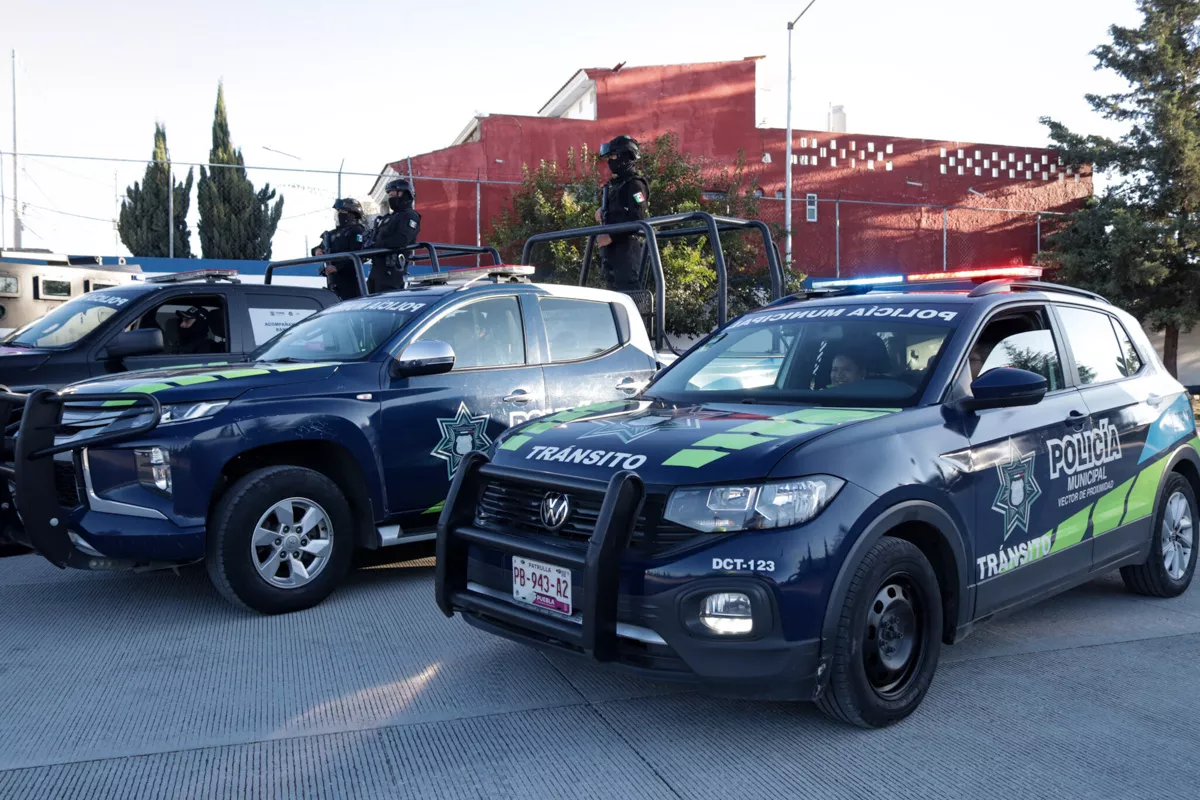 FOTOS: Para reforzar la seguridad en Puebla, Eduardo Rivera entrega helicóptero “Arcángel” 12 Eduardo Rivera presentacion del nuevo helicoptero Arcangel 8