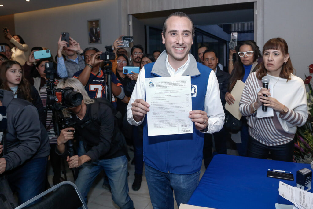 Regidtro Mario Riestra