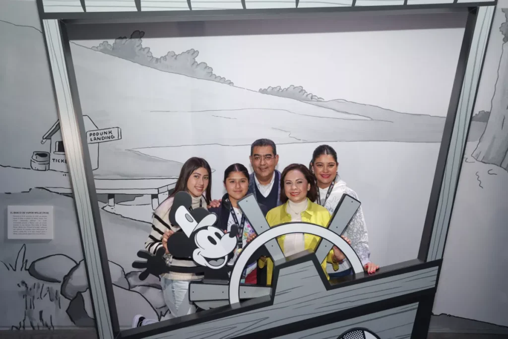 Inauguracion Inmersive Disney Animation Puebla 5