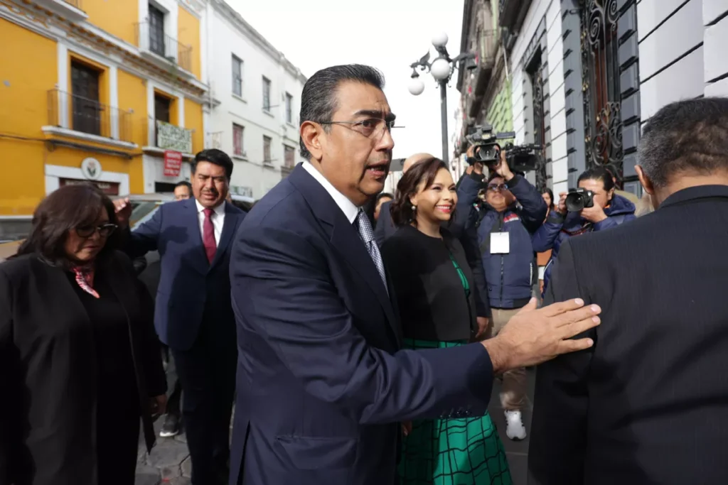 Informe de gobierno gobernador Sergio Salomon congreso de Puebla