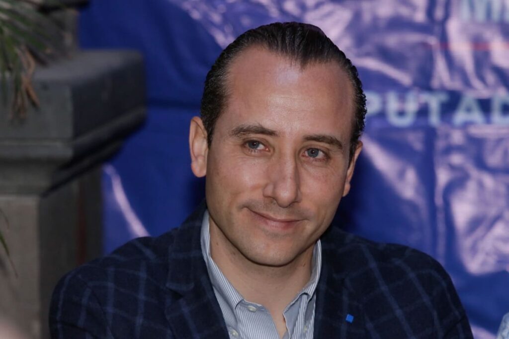 Mario Riestra hará precampaña para la alcaldía de puebla