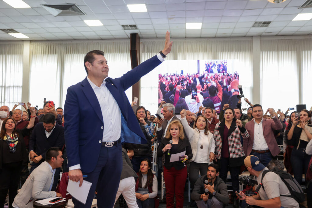 Llama Alejandro Armenta a morenistas a sumar a la unidad verdadera y no caer en simulaciones 10 Ellos integrarán los equipos de precampaña y campaña de Alejandro Armenta