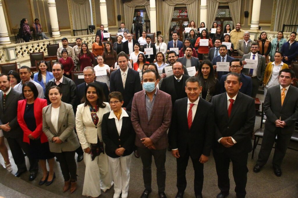 Reconoce Congreso del Estado a personal medico del ISSSTEP por su labor durante la pandemia