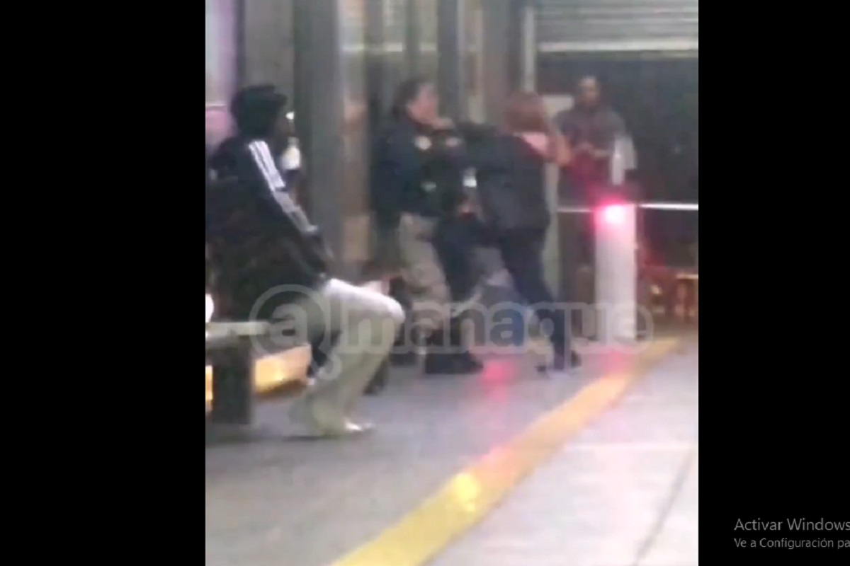 VIDEO: Graban pelea entre usuaria y guardia de la Línea 2 de RUTA en Puebla 1 Red Urbana de Transporte Articulado