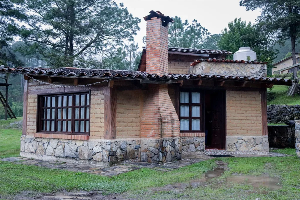 Tetela de Ocampo Hemiciclo cascadas Aconco 13