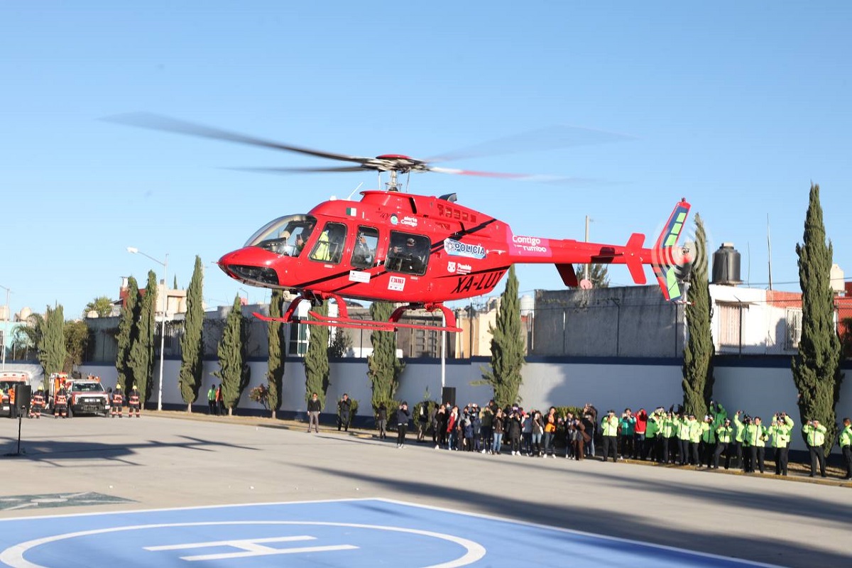 Para un patrullaje aéreo, Ayuntamiento de Puebla suma helicóptero ‘arcángel’ a la SSC 8 WhatsApp Image 2023 12 18 at 10.08.29 AM