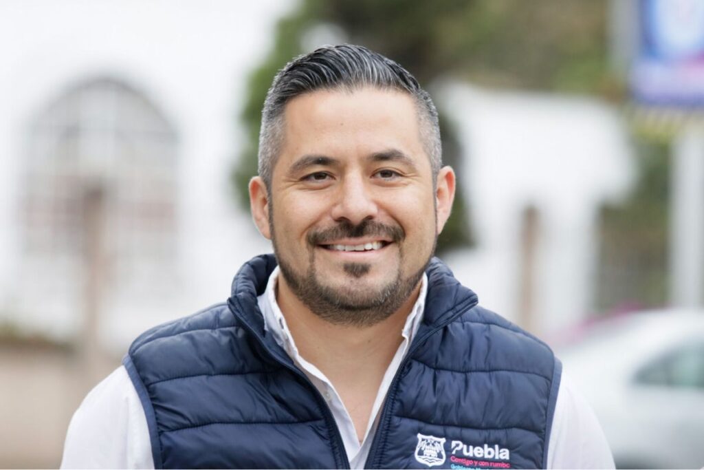 Adán Domínguez nuevo alcalde Puebla