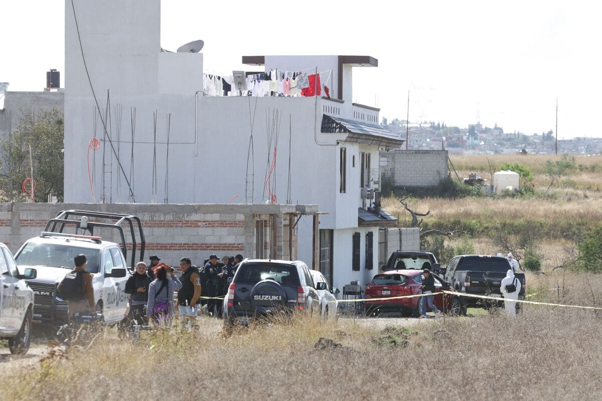 A balazos, asesinan a cinco personas en los límites de Puebla y Tlaxcala 1 Asesinan a cinco personas en los límites de Puebla y Tlaxcala