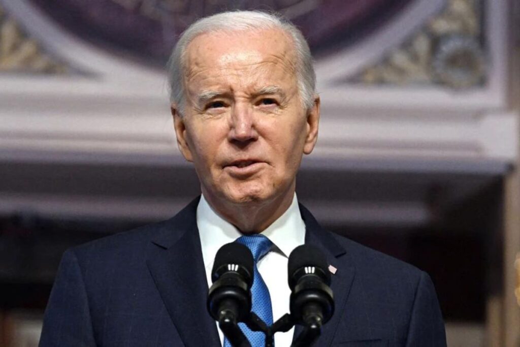 Congreso de EU investiga a Joe Biden