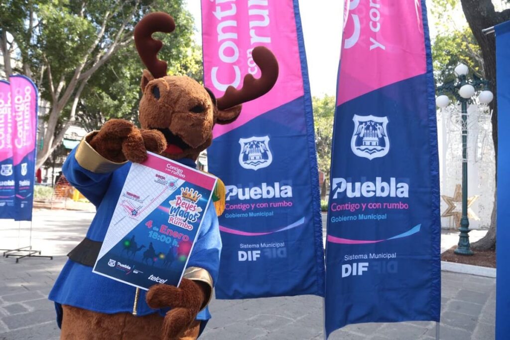 desfile de dia de reyes magos Puebla