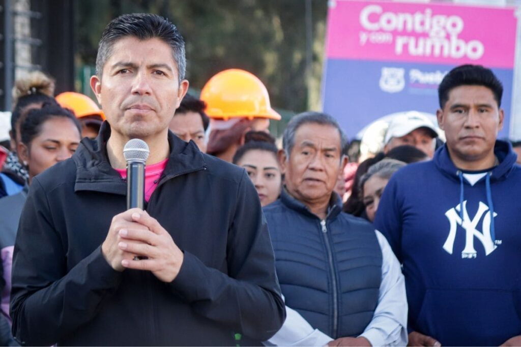 Eduardo Rivera pedirá licencia 21 de diciembre