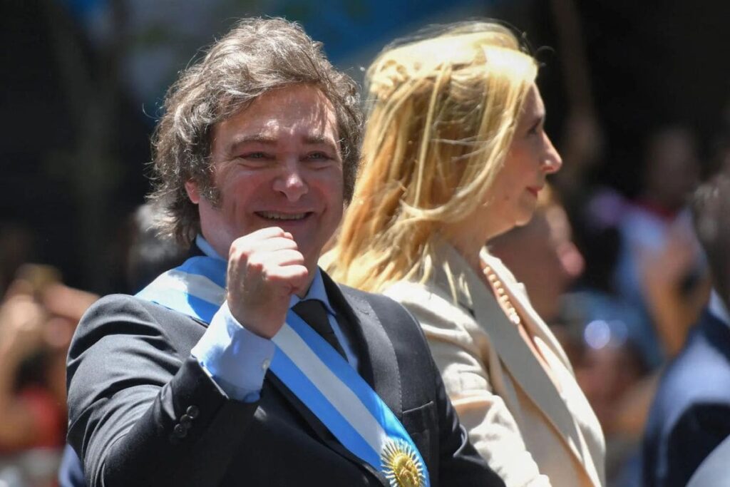 Javier Milei elinia Ministro de Mujer y Género