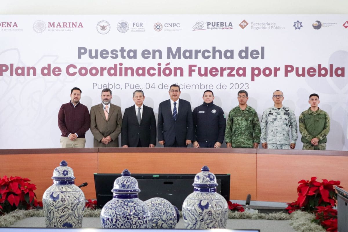 Presenta gobernador Plan de Coordinación Fuerza por Puebla 1 Fuerza por Puebla